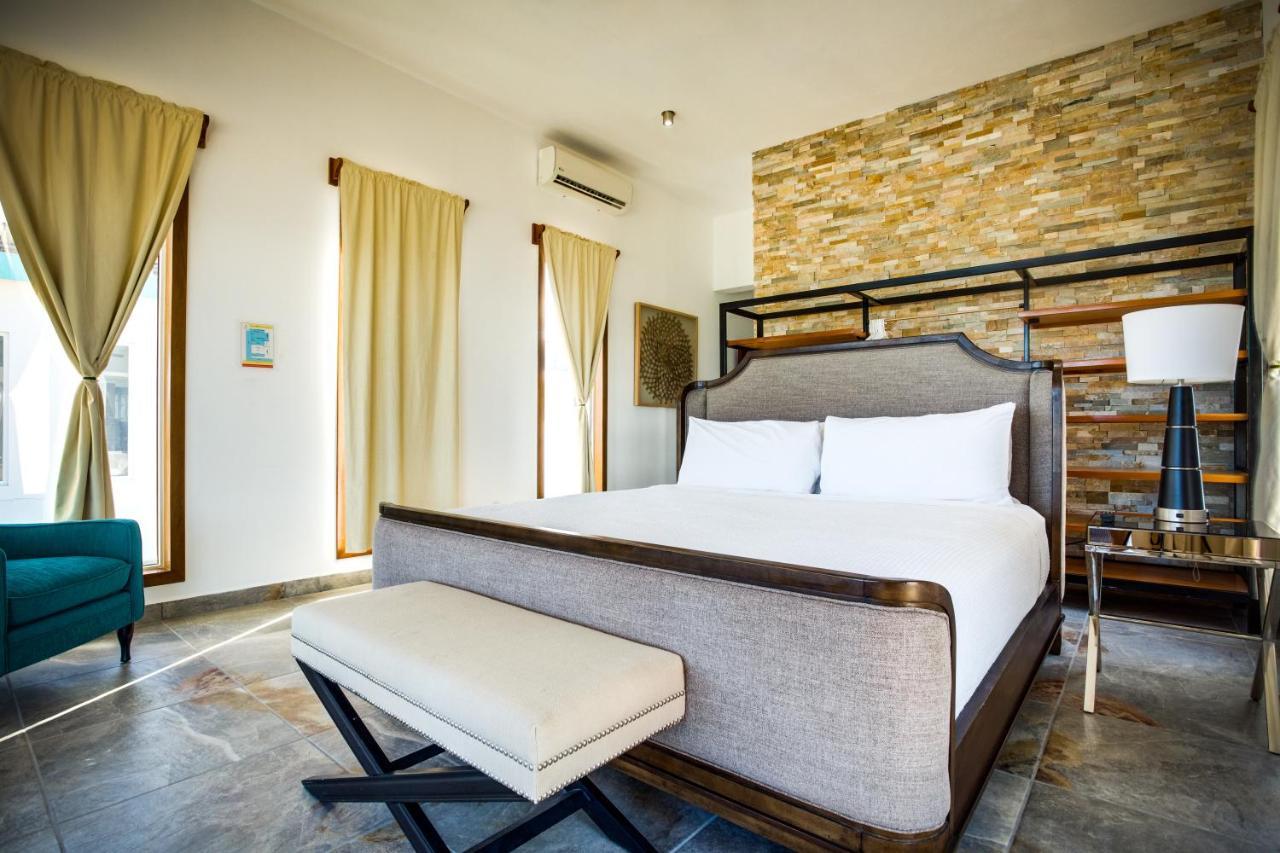 Turtle Island Resort San Pedro  Bagian luar foto