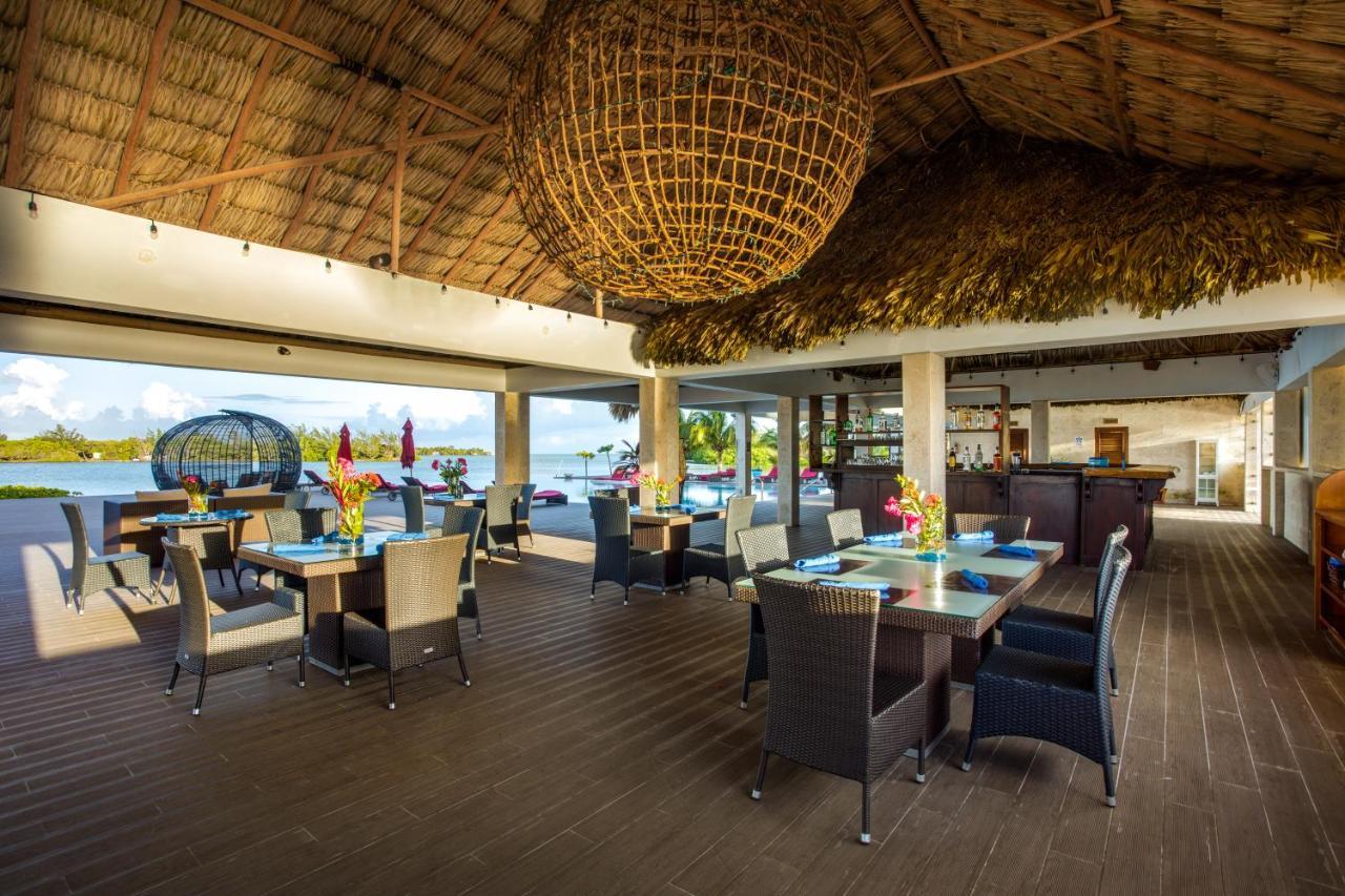 Turtle Island Resort San Pedro  Bagian luar foto