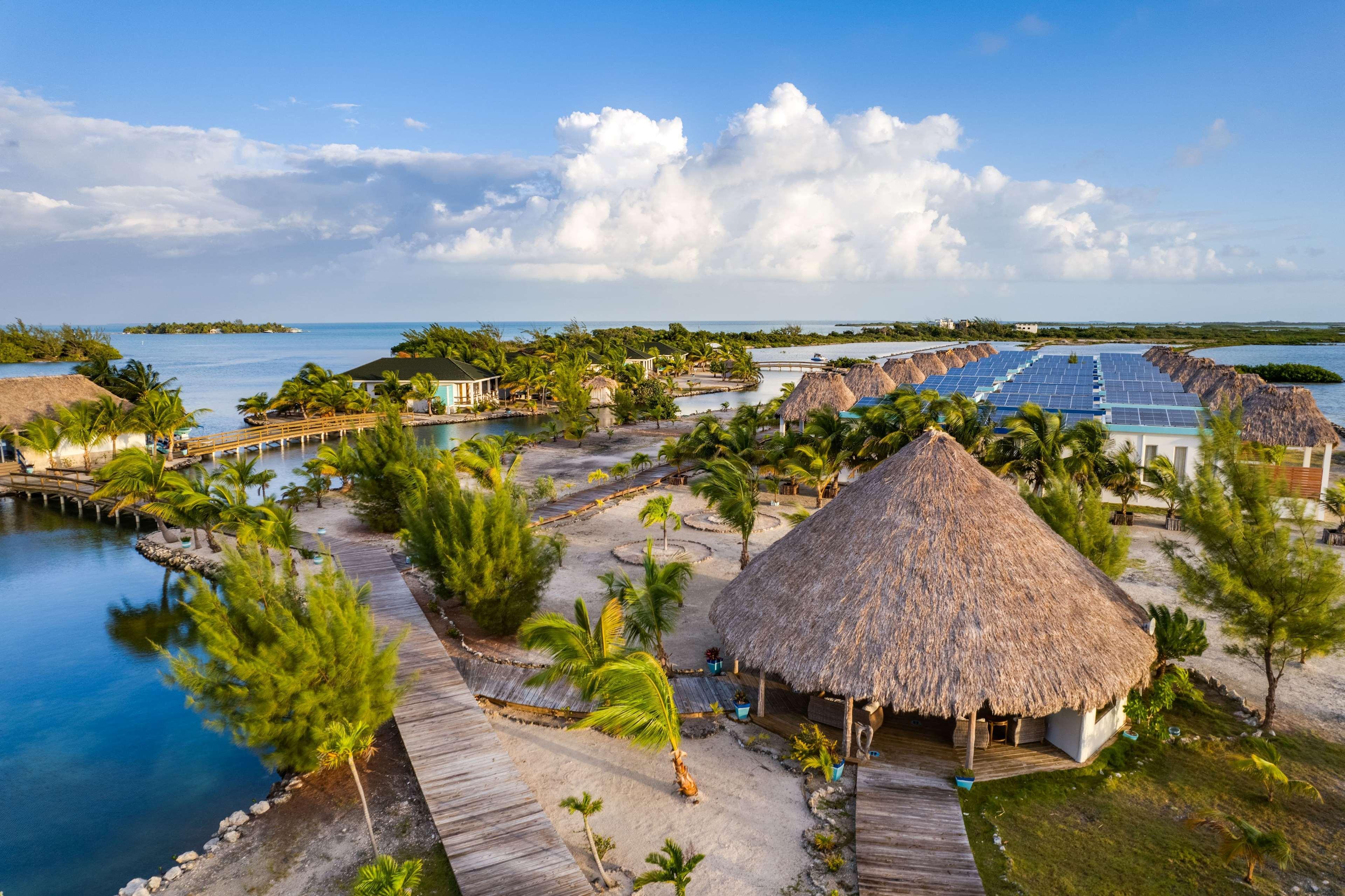 Turtle Island Resort San Pedro  Bagian luar foto