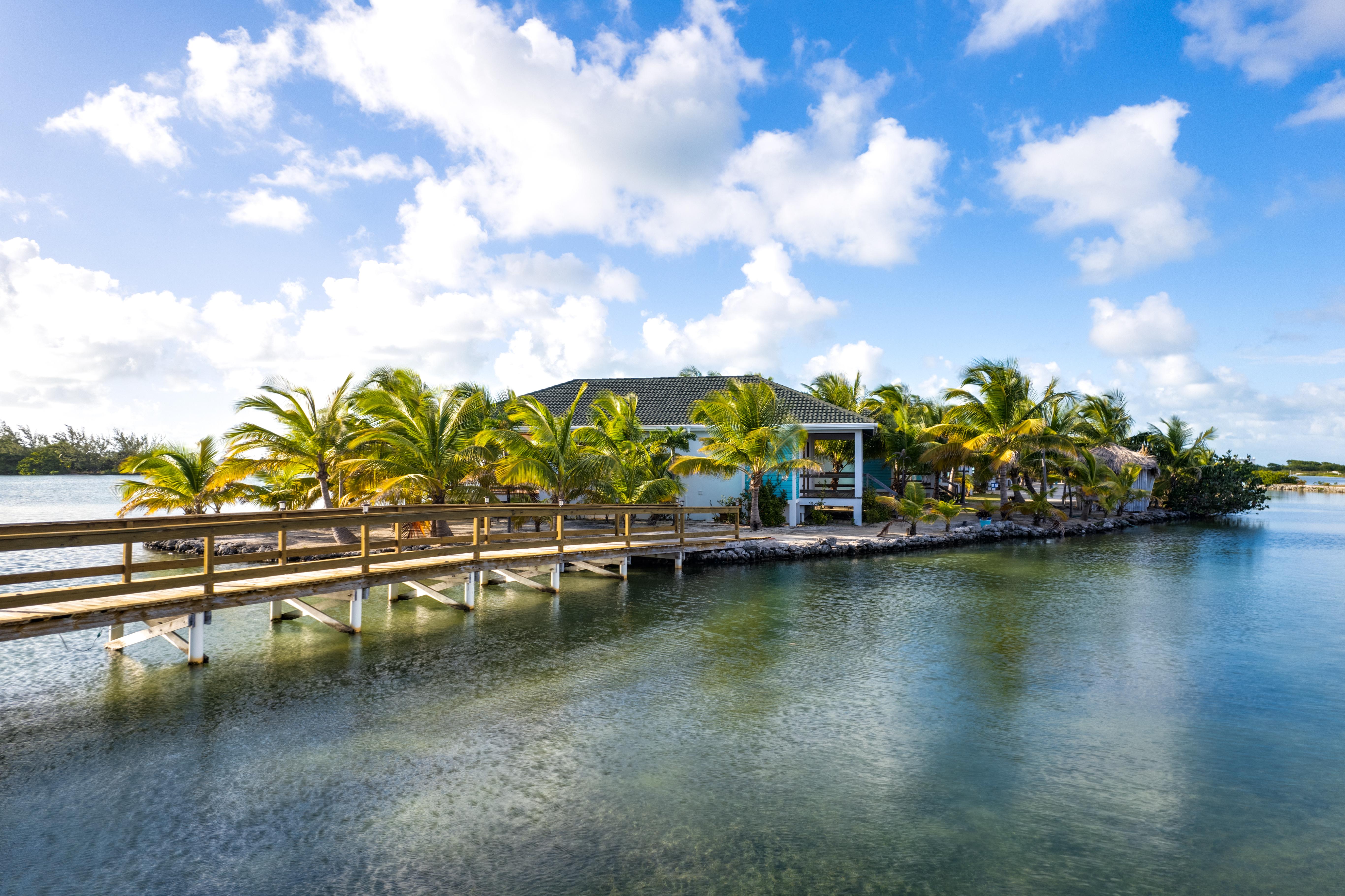 Turtle Island Resort San Pedro  Bagian luar foto