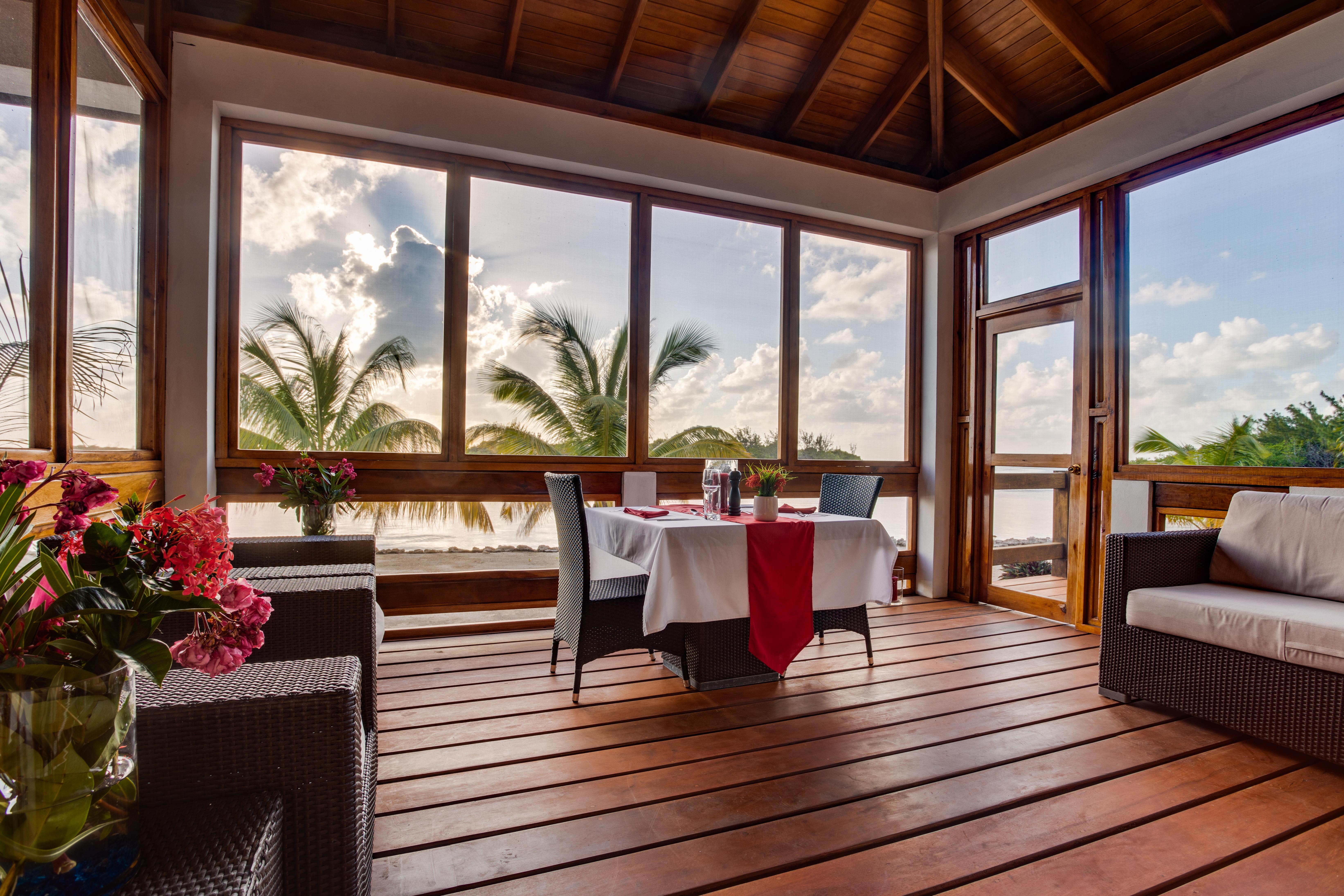 Turtle Island Resort San Pedro  Bagian luar foto